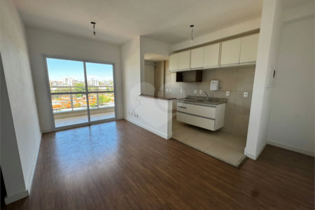 Apartamento à venda ou para alugar com 3 quartos, sendo 1 suíte,  em Vila Trujillo, Sorocaba, SP