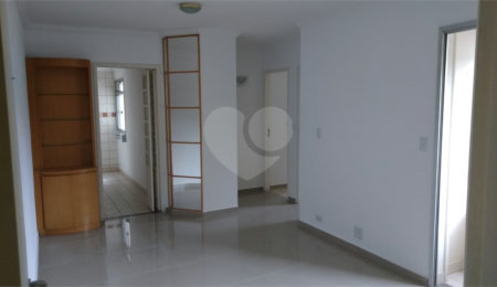 Apartamento à venda com 2 quartos em Jardim Ismênia, São José dos Campos, SP