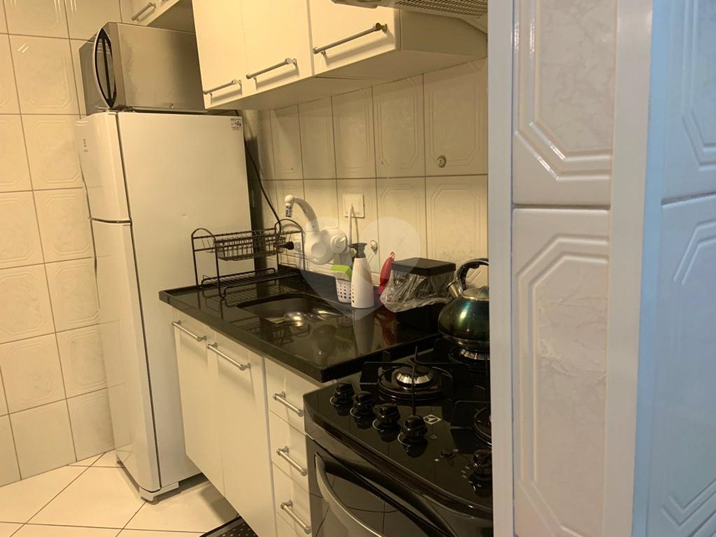 Apartamento à venda com 2 quartos em Vila Erna, São Paulo, SP