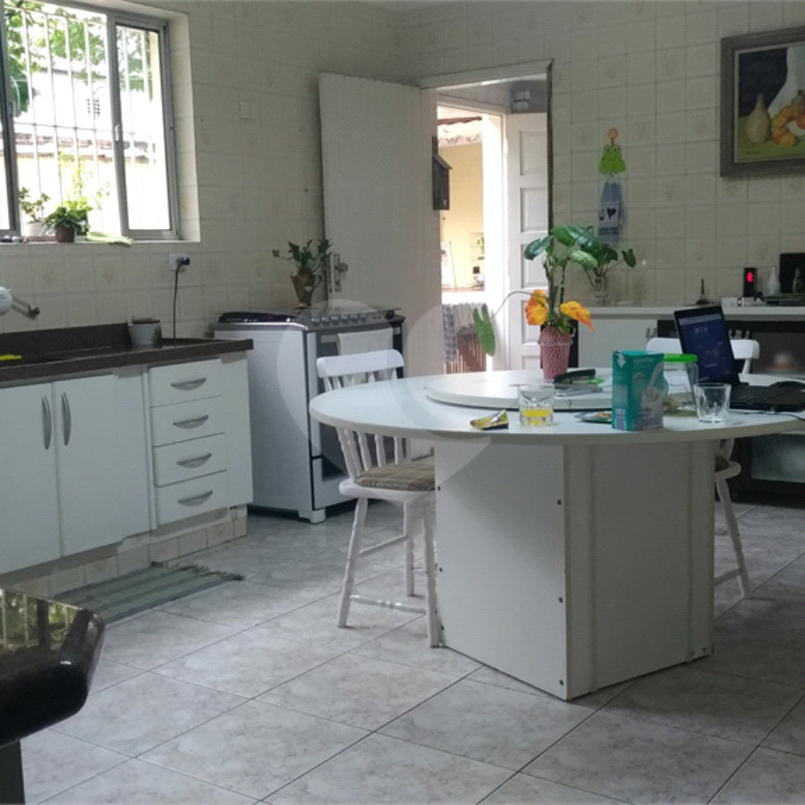 Casa Térrea à venda com 5 quartos, sendo 1 suíte, em Santana, São Paulo, SP