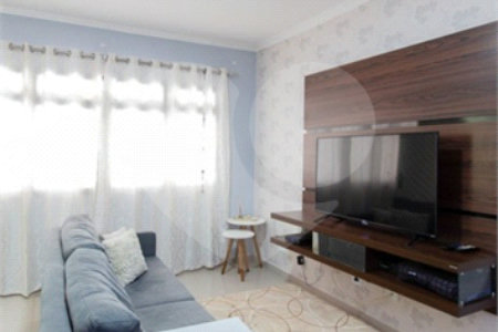 Sobrado à venda com 3 quartos, sendo 1 suíte, em Vila Curuçá, São Paulo, SP