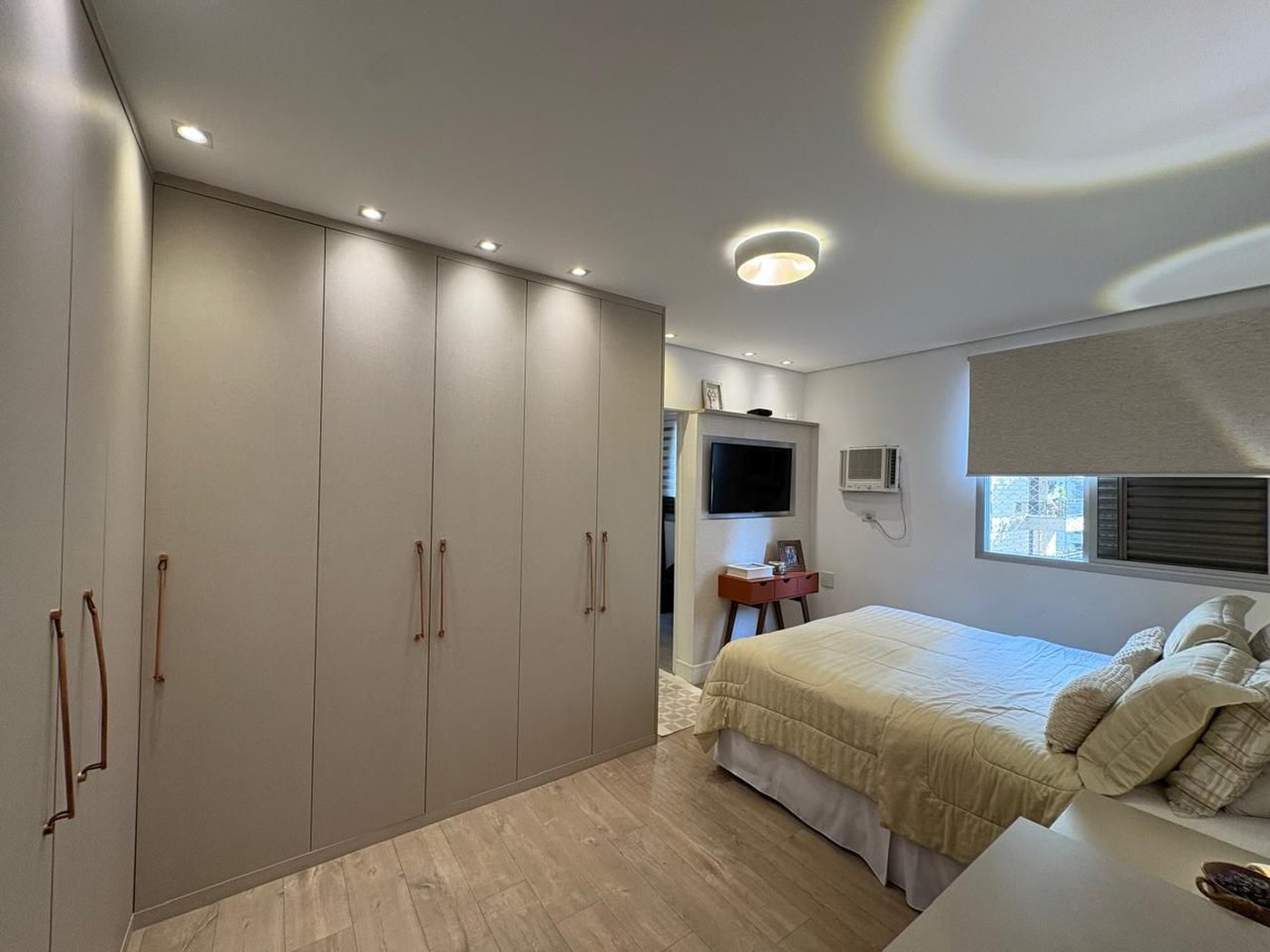 Apartamento com 3 dormitórios à venda, 135 m² por R$ 1.299.000,00 - Boqueirão - Santos/SP