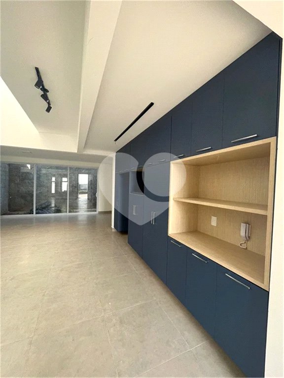 Casa à venda com 3 suítes no condomínio Quinta das Parreiras, Valinhos - SP