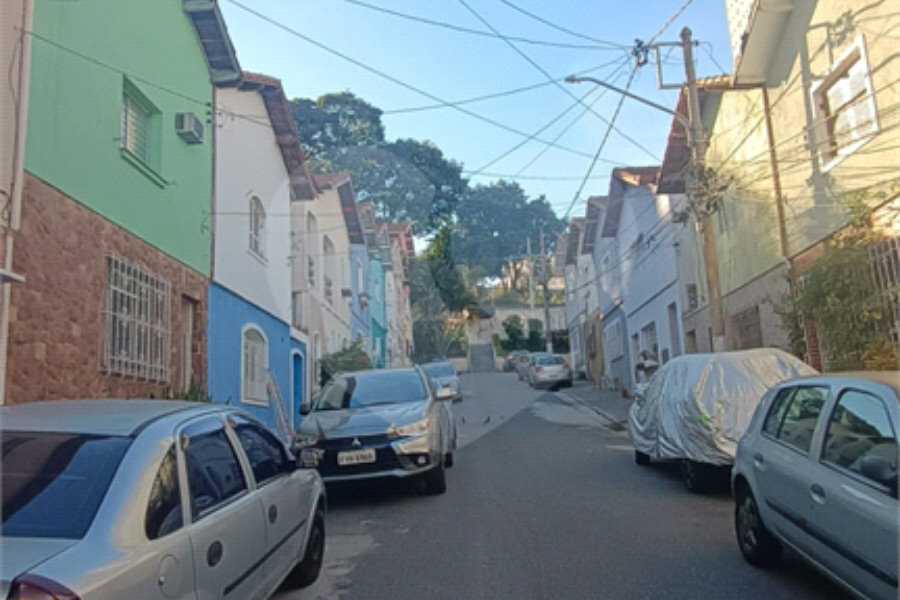 Casa de Vila à venda com 4 quartos, sendo 1 suíte, em Santana, São Paulo, SP