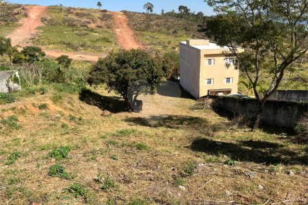 Terreno à venda com 1 quarto em Jardim Colonial, Atibaia, SP