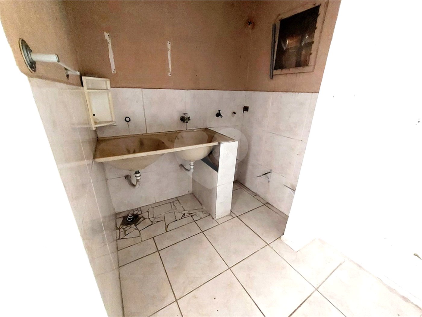 Sobrado à venda com 3 quartos, sendo 1 suíte, em Lapa, São Paulo, SP
