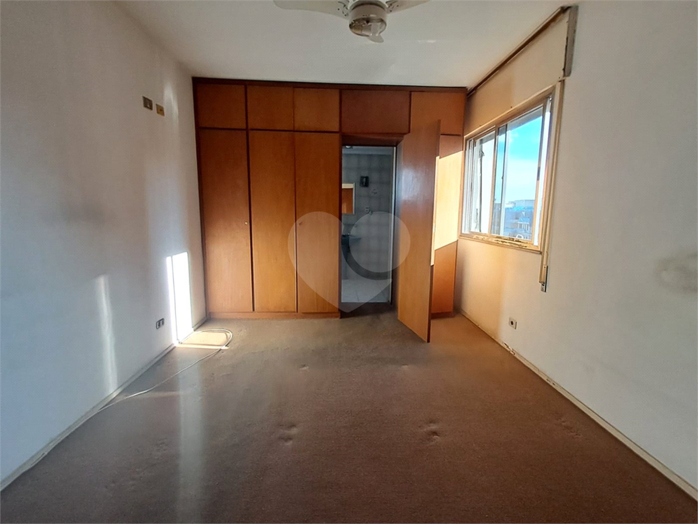 Apartamento à venda com 3 quartos, sendo 1 suíte,  em Paraíso, São Paulo, SP