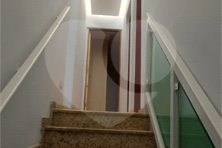 Casa para alugar com 4 quartos, sendo 2 suítes, em Jardim Las Vegas, Santo André, SP