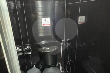 Loja à venda ou para alugar em Santíssimo, Rio de Janeiro, RJ