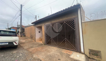 Casa à venda com 3 quartos, sendo 1 suíte,  em Vila Recreio, Itapetininga, SP