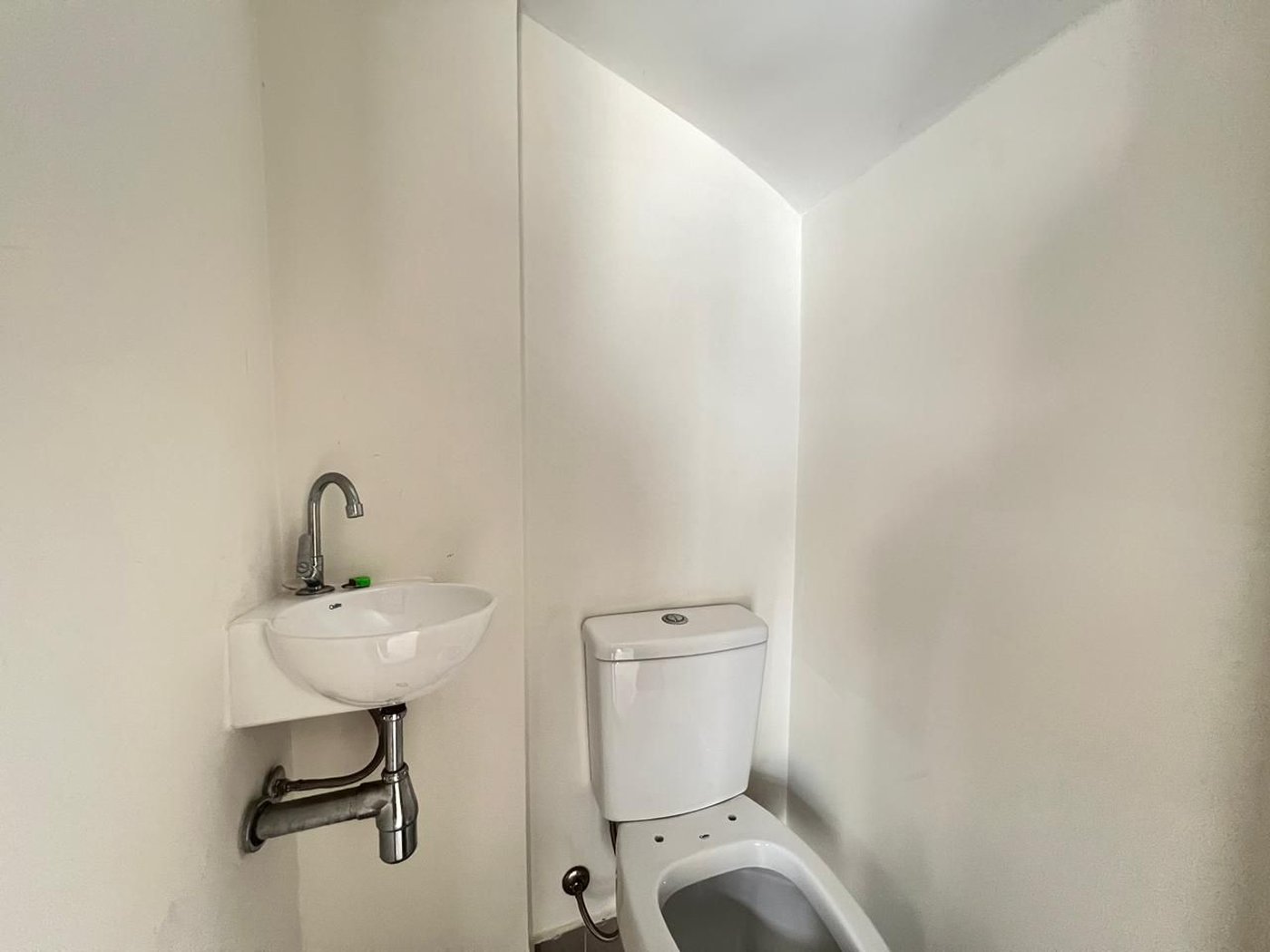 Casa com 2 dormitórios à venda, 88 m² por R$ 875.000,00 - Ponta da Praia - Santos/SP