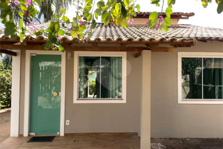 Casa à venda com 2 quartos em Maria Joaquina (tamoios), Cabo Frio, RJ