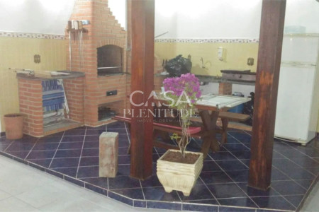 Casa Térrea à venda com 2 quartos, sendo 1 suíte, em Jardim Ipanema, Sorocaba, SP