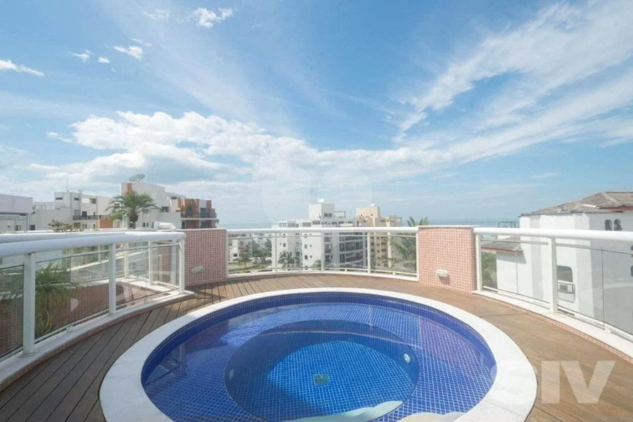 Cobertura à venda com 4 quartos, sendo 3 suítes, em Riviera de São Lourenço, Bertioga, SP