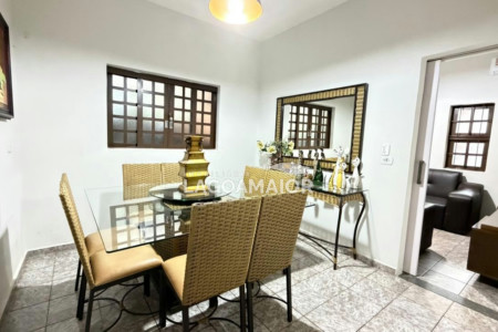 Casa à venda com 3 quartos, sendo 1 suíte, em Jardim Cangalha, Três Lagoas - MS