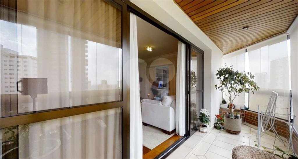 Apartamento à venda com 3 quartos, sendo 2 suítes, em Vila Suzana, São Paulo, SP