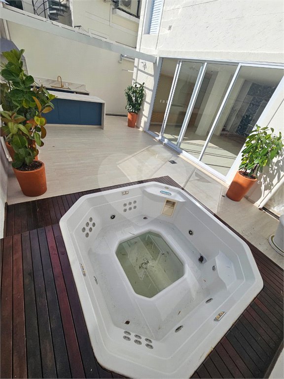 Casa à venda com 3 suítes no condomínio Palma de Mallorca Private Houses, São Paulo - SP