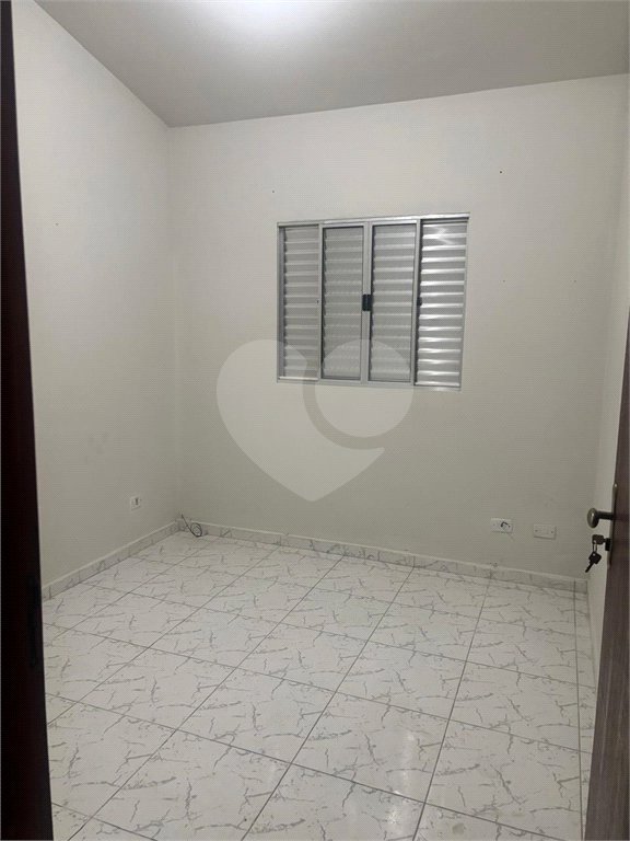Casa à venda com 2 quartos, sendo 1 suíte, em Paisagem Colonial, São Roque, SP