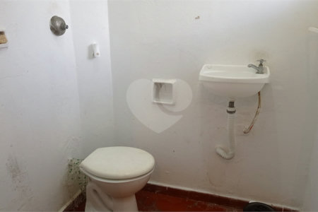Casa à venda ou para alugar com 6 quartos em Bela Aliança, São Paulo, SP