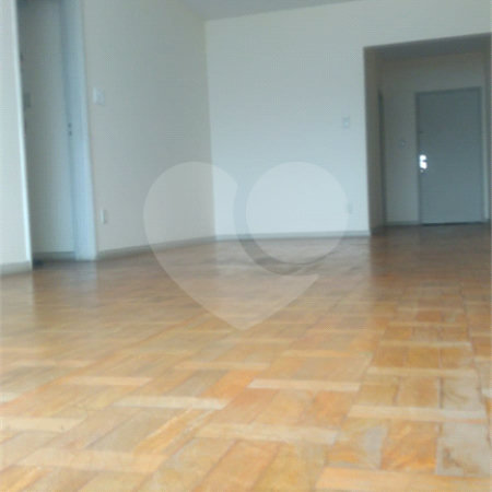 Apartamento à venda com 3 quartos, sendo 2 suítes, em Perdizes, São Paulo, SP