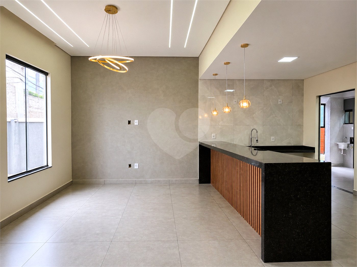 Casa à venda com 3 quartos, sendo 1 suíte, em Vila Barão, Sorocaba, SP