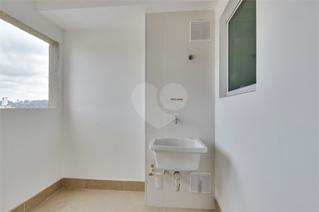 Apartamento à venda com 4 quartos, sendo 2 suítes, em Santo Amaro, São Paulo, SP
