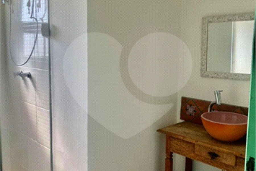 Casa à venda com 3 suítes no condomínio Chacarás Bela Vista, Mairiporã - SP