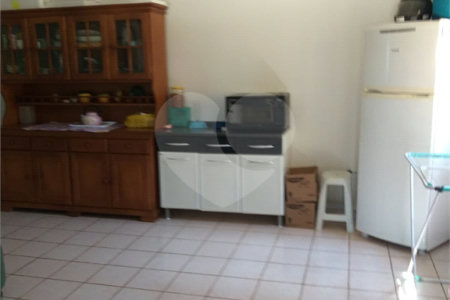 Chácara à venda com 4 quartos, sendo 2 suítes,  em Batatuba, Piracaia, SP