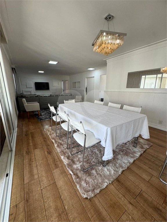 Apartamento para alugar com 4 quartos, sendo 3 suítes,  em Vila Gomes Cardim, São Paulo, SP