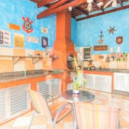 Sobrado à venda com 4 quartos, sendo 3 suítes,  em Vila Mazzei, São Paulo, SP