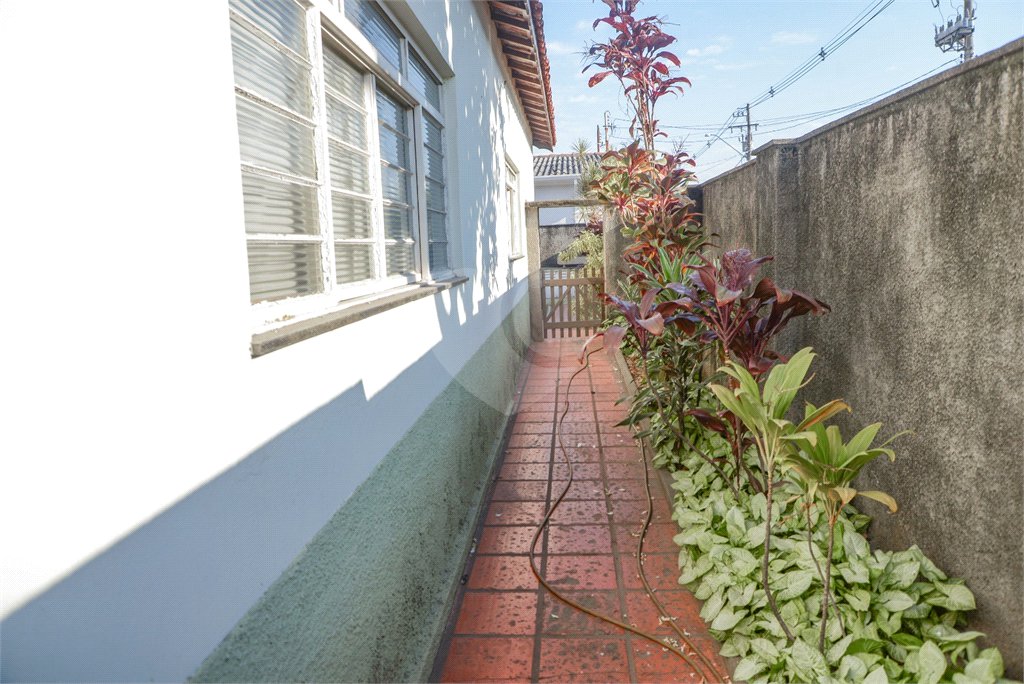Casa à venda com 2 quartos, sendo 1 suíte, no Centro, Salto, SP