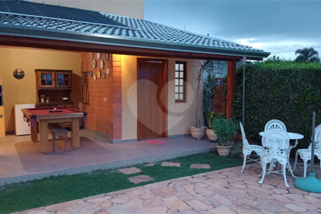 Casa à venda ou para alugar com 3 quartos, sendo 1 suíte, no condomínio Paysage Noble, Vargem Grande Paulista - SP