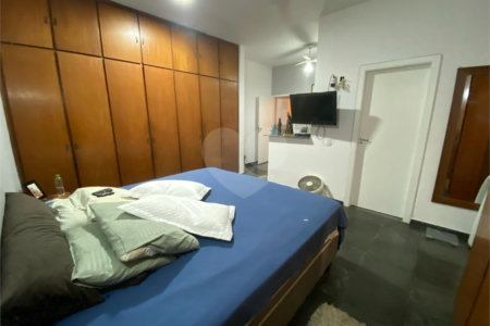 Casa Térrea à venda com 7 suítes em Alto da Lapa, São Paulo, SP