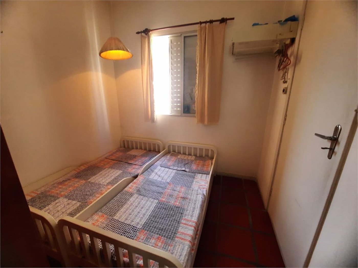 Apartamento com 3 dormitórios à venda, 72 m² por R$ 349.800,00 - Parque Enseada - Guarujá/SP