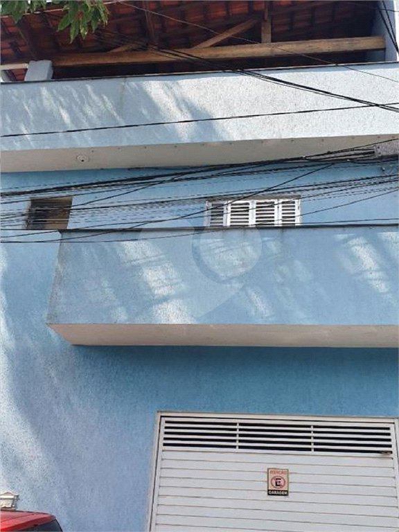 Sobrado à venda com 3 quartos, sendo 1 suíte, em Parque Ramos Freitas, São Paulo, SP