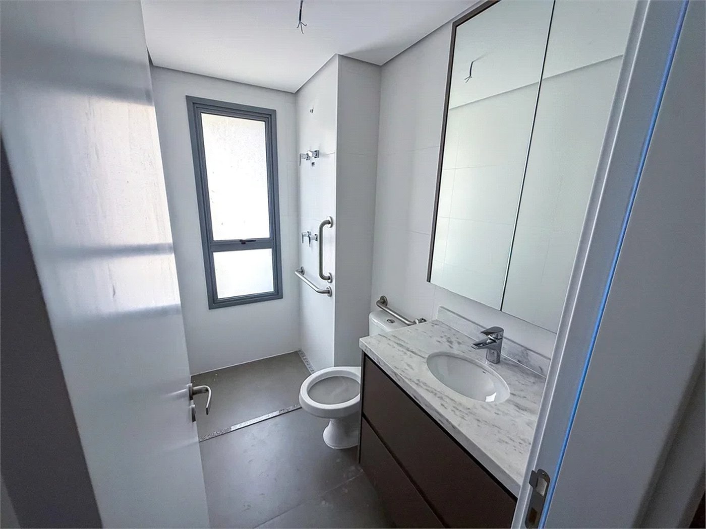 Apartamento à venda com 3 suítes em Sumarezinho, São Paulo, SP