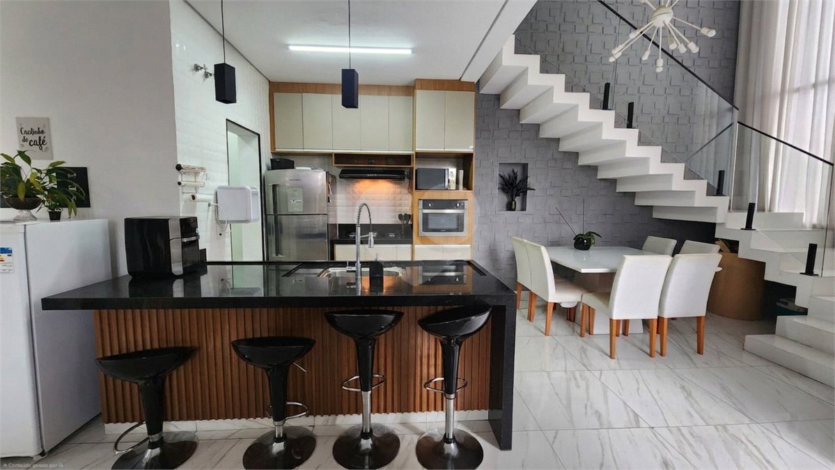 Casa à venda com 4 quartos, sendo 1 suíte, no condomínio Sun Lake, Sorocaba - SP