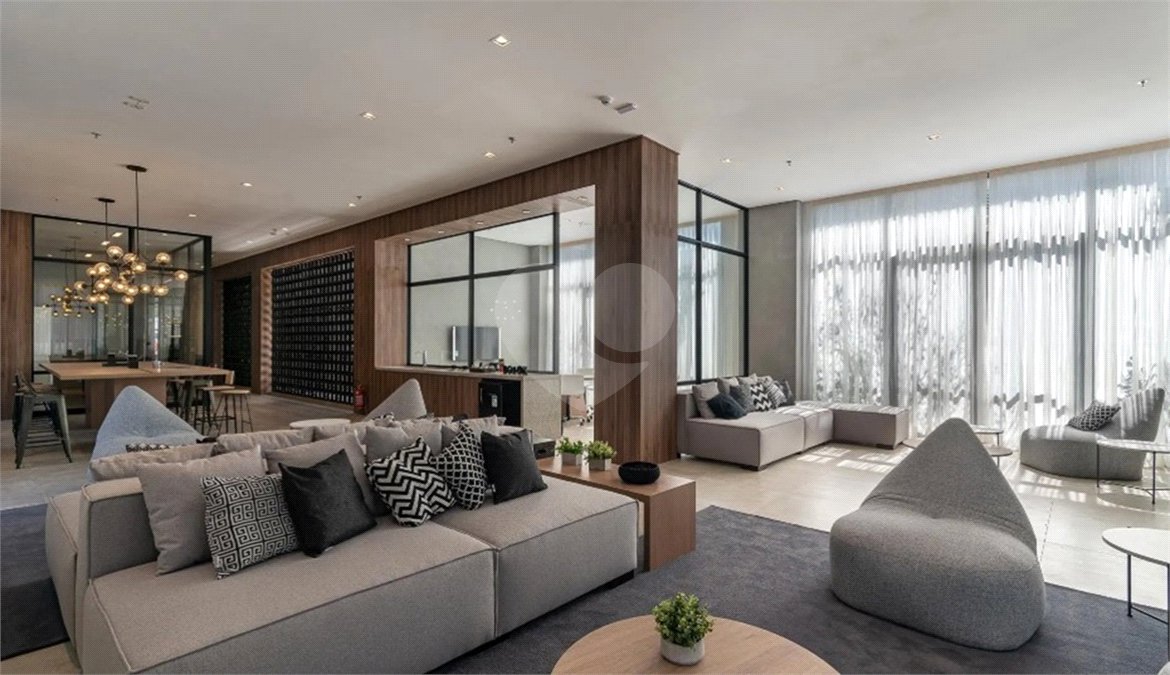 APARTAMENTO DE 35 M² - 700 METROS DO METRÔ - MIRANDOPOLIS
