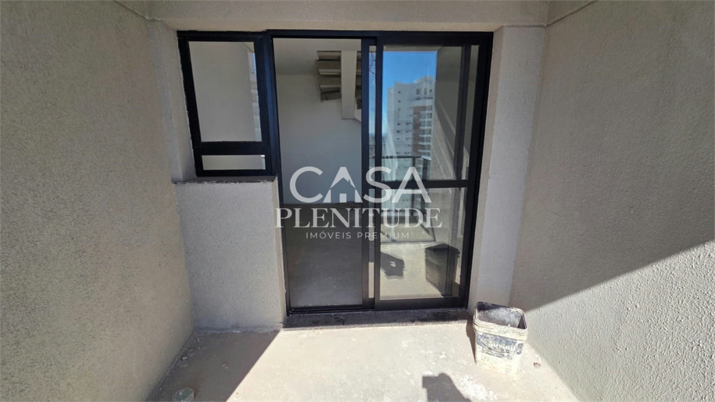 Duplex à venda ou para alugar com 4 quartos, sendo 5 suítes, em Parque Campolim, Sorocaba, SP