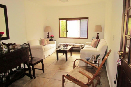 Casa de Vila à venda com 4 quartos, sendo 1 suíte, em Chácara Monte Alegre, São Paulo, SP