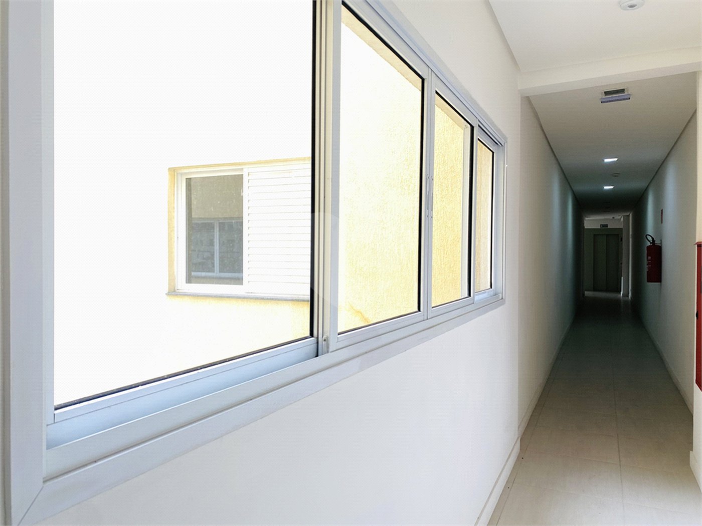 Apartamento à venda com 3 quartos, sendo 1 suíte, em Baeta Neves, São Bernardo do Campo, SP