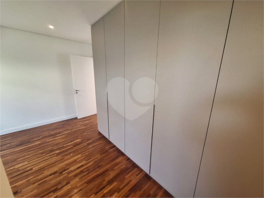 Casa à venda ou para alugar com 3 suítes no condomínio Boulevard Ibirapuera, São Paulo - SP