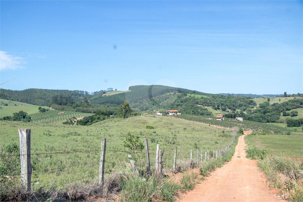 Sítio à venda no Centro, Morungaba, SP
