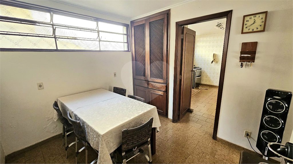 Sobrado à venda com 3 quartos, sendo 1 suíte, em Jardim Sumaré, Ribeirão Preto, SP