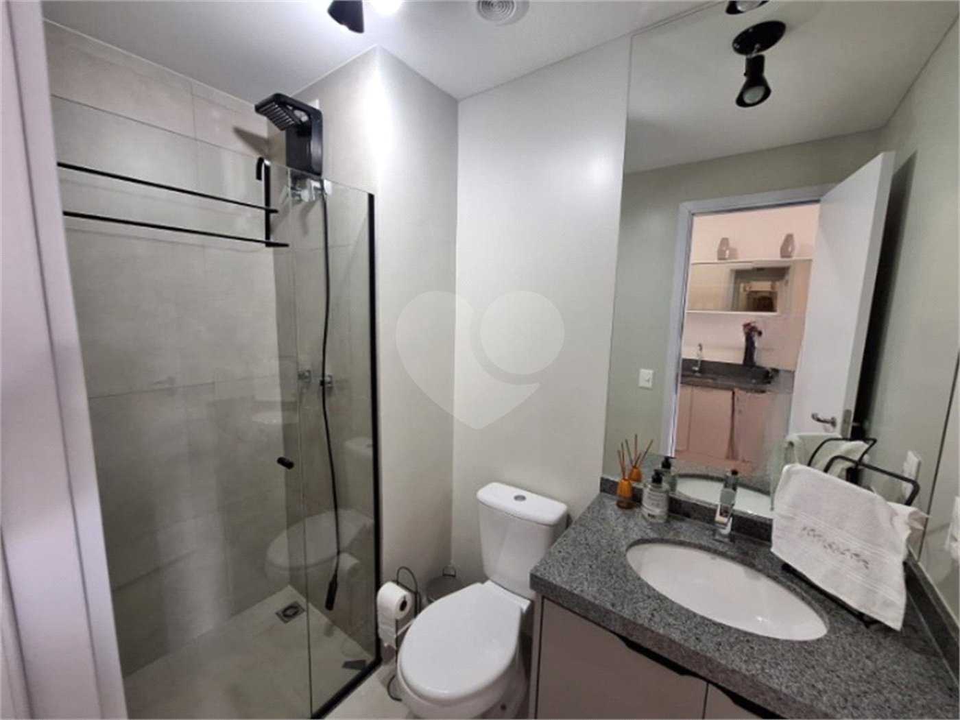 Apartamento à venda com 1 quarto em Vila Cordeiro, São Paulo, SP