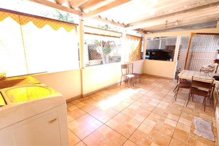 Casa à venda com 3 quartos no Centro, Araraquara, SP