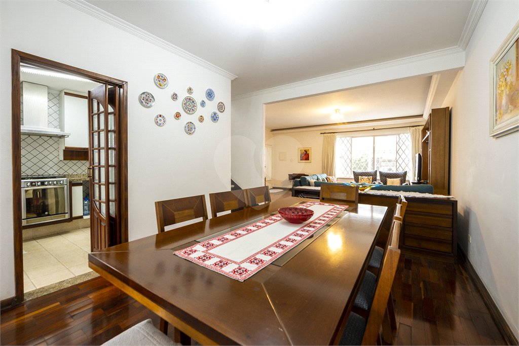 Casa de Vila à venda com 3 quartos, sendo 1 suíte, em Brooklin, São Paulo, SP