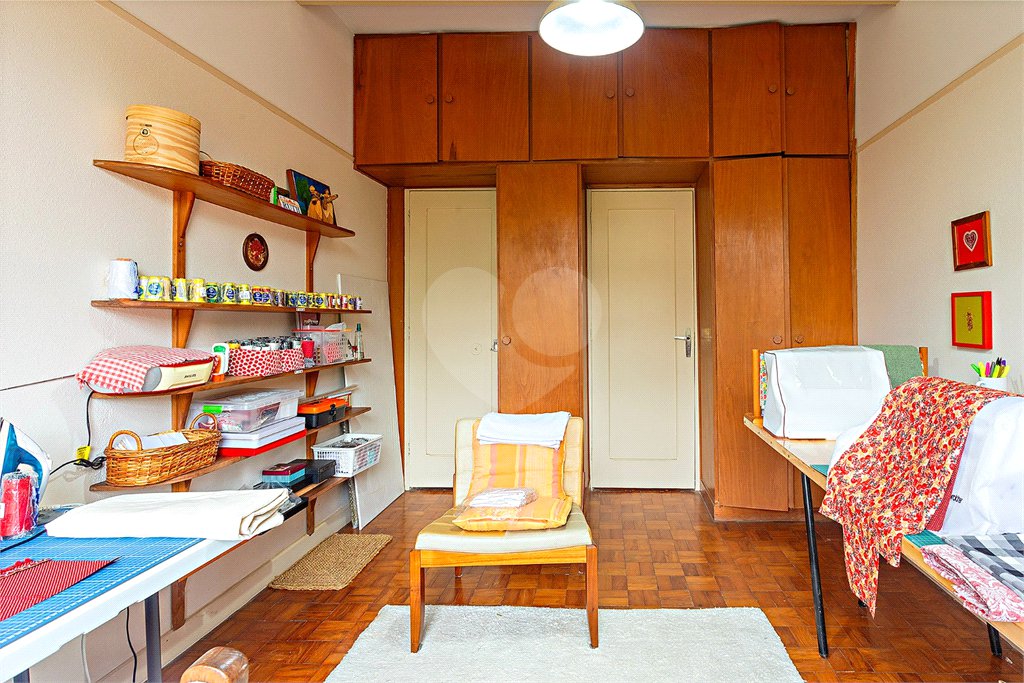 Sobrado à venda com 3 quartos em Jardim Petrópolis, São Paulo, SP