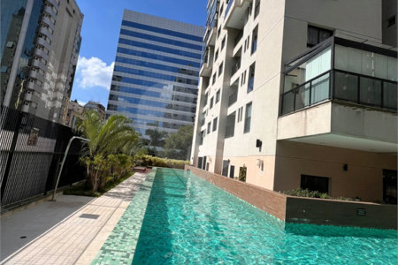 Duplex à venda com 1 suíte em Vila Olímpia, São Paulo, SP