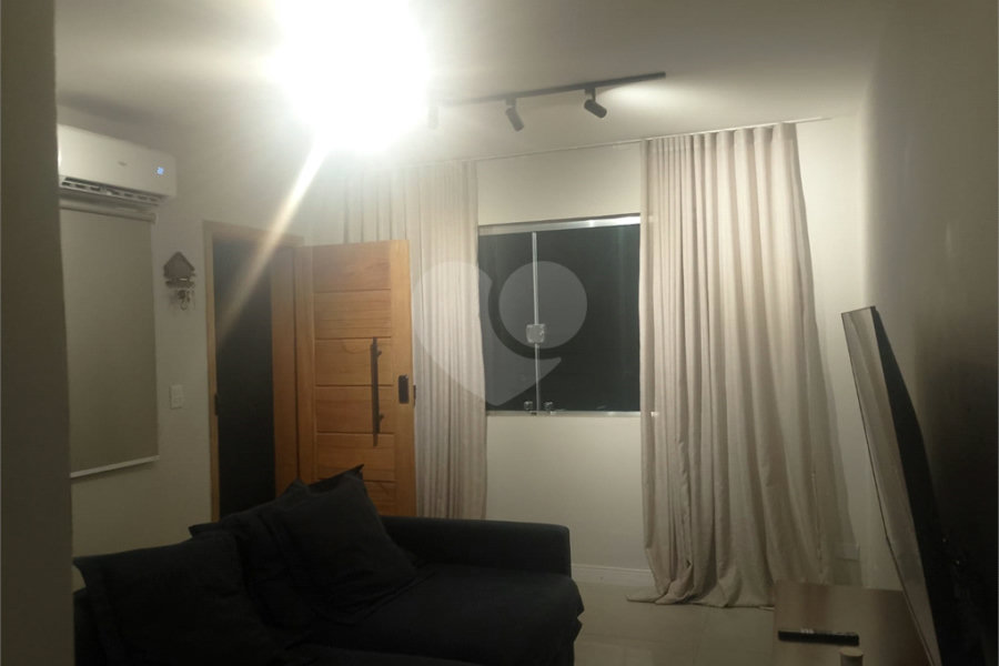 Sobrado à venda com 3 quartos em Jaraguá, São Paulo, SP